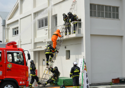 Treinamento na fábrica de Ibaraki