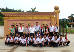 Donating Used Personal Computers to Elementary and Junior High Schools in Mountain Areas of China